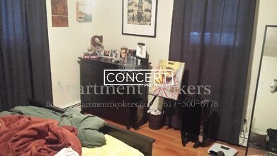 361 Faneuil St, Unit 5 in Boston, MA - Building Photo - Building Photo