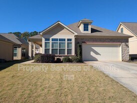 261 Fenwick Cir in Mcdonough, GA - Building Photo