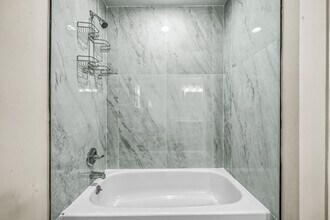 119 Laura Ln in Conroe, TX - Building Photo - Building Photo