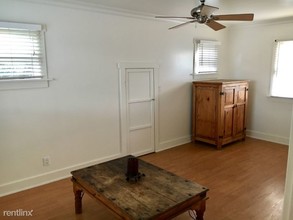 719 Linden Ave in Long Beach, CA - Building Photo - Building Photo