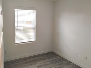 951 Reading RR Ln in Centerton, AR - Building Photo - Building Photo