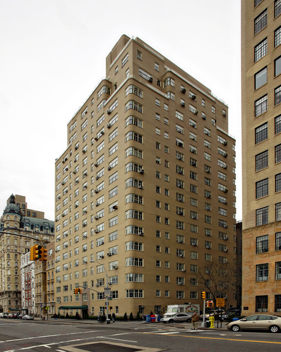 295 Central Park W in New York, NY - Building Photo