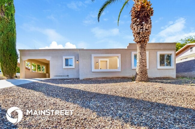 property at 15917 N Forecastle Ave