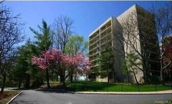 150 Overlook Ave in Peekskill, NY - Building Photo