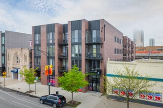 5139 N Broadway St in Chicago, IL - Foto de edificio - Building Photo