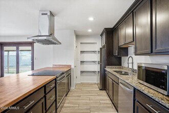 1935 E El Parque Dr in Tempe, AZ - Building Photo - Building Photo