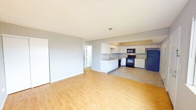 3140 Walden Pl in Grove City, OH - Building Photo - Building Photo