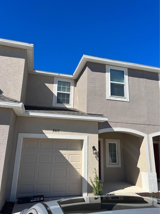 8613 Lunar Skye St in Sarasota, FL - Building Photo