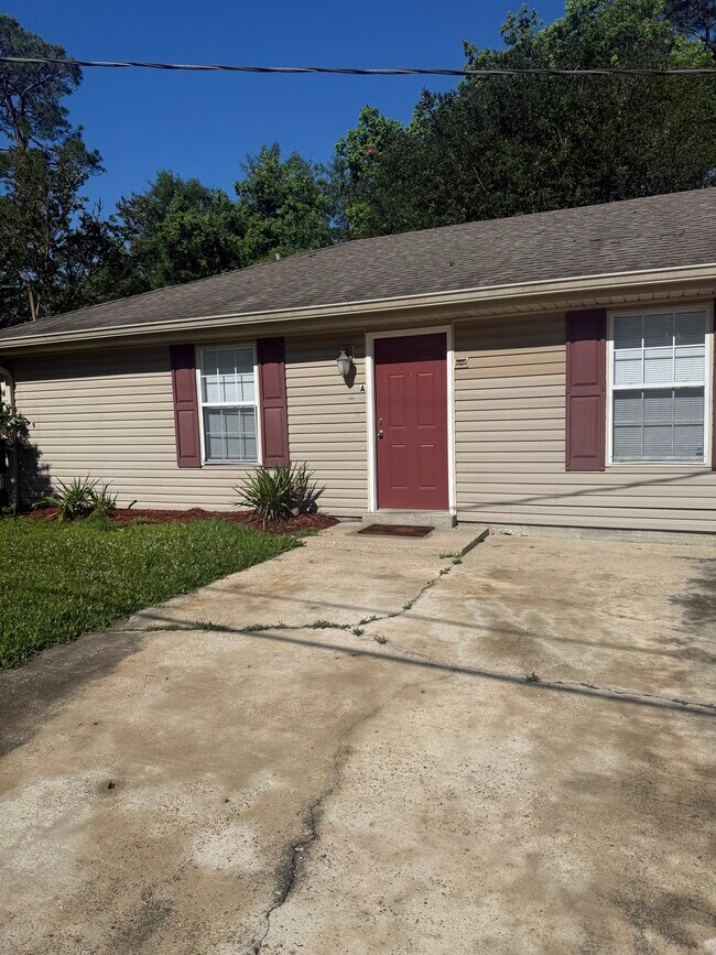 1501 Magnolia St in Slidell, LA - Building Photo - Building Photo