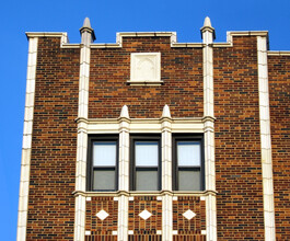 Elmora Towers in Elizabeth, NJ - Foto de edificio - Building Photo