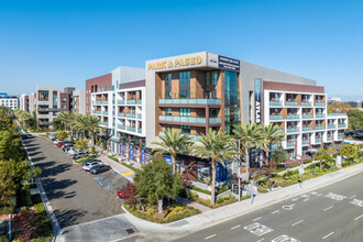 Broadstone Atlas in Santa Ana, CA - Foto de edificio - Building Photo