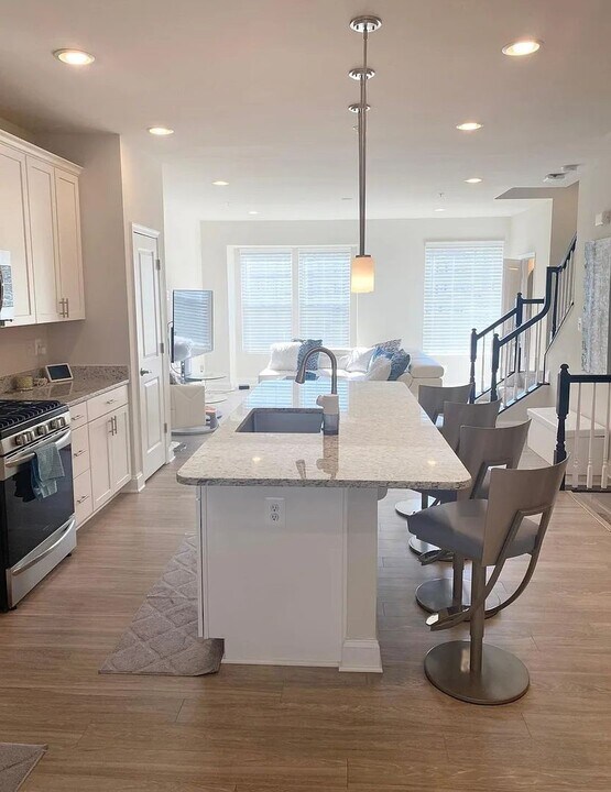534 Calvert Way in Aberdeen, MD - Building Photo