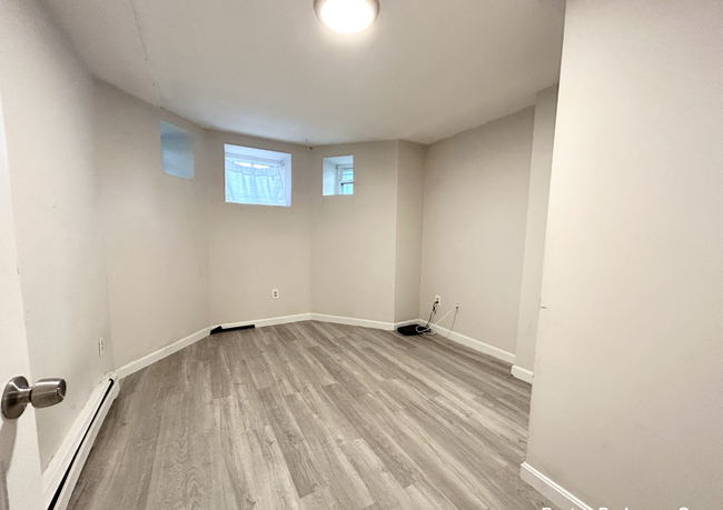 89 Hammond St, Unit 1 in Boston, MA - Building Photo - Building Photo