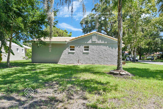 10316 Kingbrook Ln in Orlando, FL - Building Photo - Building Photo