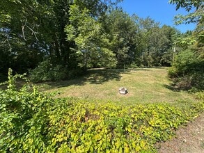 80 Hedding Road in Epping, NH - Building Photo - Interior Photo