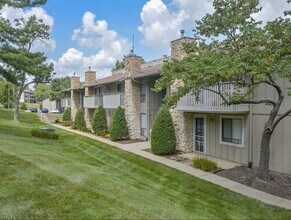 5400-5600 E 84 Terrace in Kansas City, MO - Building Photo - Building Photo