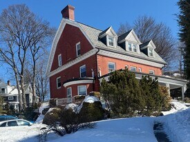 81 Church St, Unit 3 in Newton, MA - Building Photo