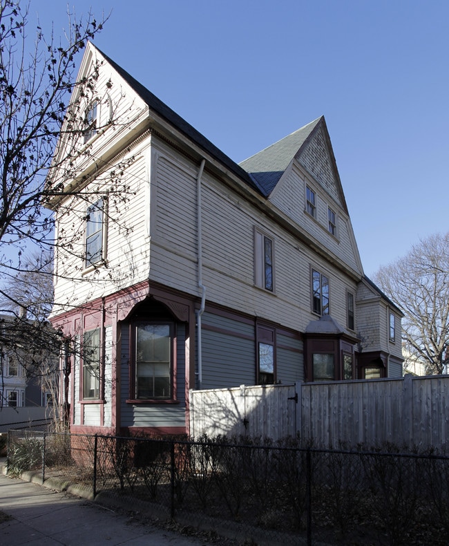 51 Chapin Ave in Providence, RI - Building Photo - Building Photo