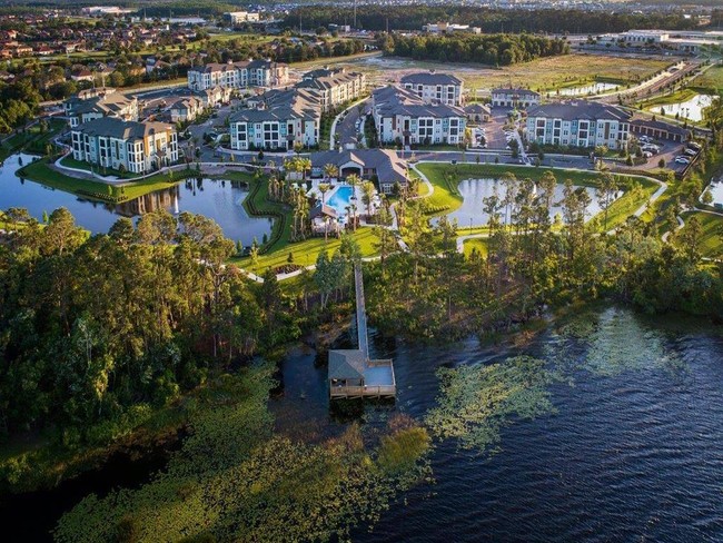 Bainbridge at Nona Place in Orlando, FL - Foto de edificio - Building Photo