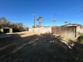 724 E Granada Dr in Tempe, AZ - Foto de edificio - Building Photo