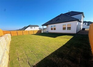12200 Dillon Fls Dr in Austin, TX - Building Photo - Building Photo