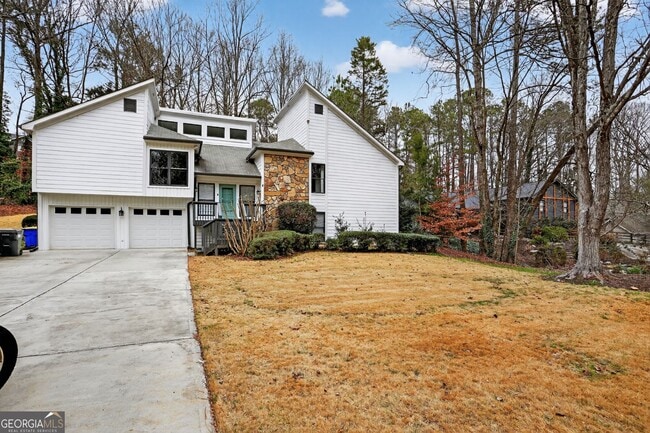 3445 Johnson Ferry Rd NE in Roswell, GA - Foto de edificio - Building Photo