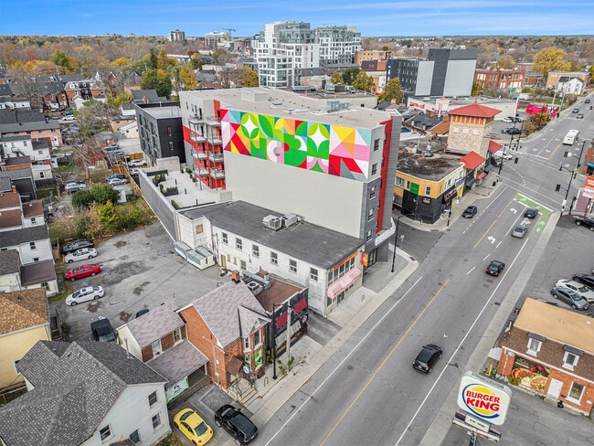 Mural Kingston I