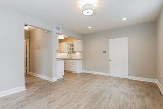 210 Kirkwood Rd NE in Atlanta, GA - Building Photo - Building Photo