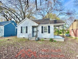 3472 Hadley Rd in Memphis, TN - Building Photo