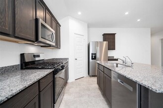 7507 Fierce Friesian Ln in Arcola, TX - Building Photo - Building Photo