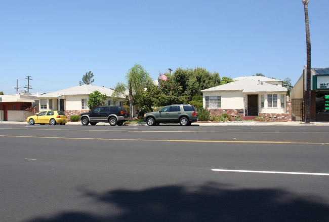 8656-8664 La Mesa Blvd in La Mesa, CA - Building Photo - Building Photo