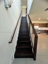440 NE 35th Ct in Oakland Park, FL - Building Photo - Building Photo