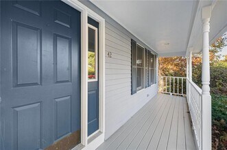 42 Rollingwood Dr in Johnston, RI - Building Photo - Building Photo