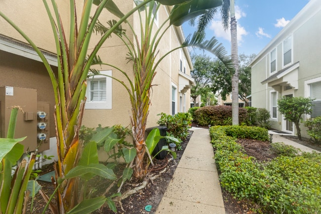 8324 72nd Ln E in Bradenton, FL - Foto de edificio - Building Photo