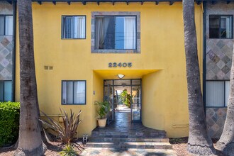 Kona Kai West in Torrance, CA - Building Photo - Building Photo