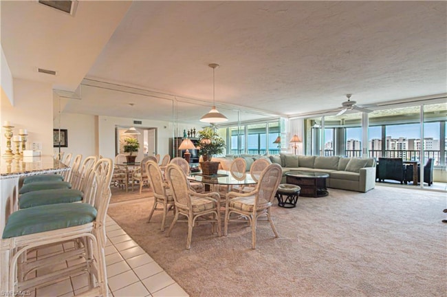 property at 25 Bluebill Ave