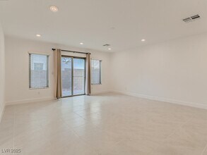 7966 Mountain Lilac St in Las Vegas, NV - Building Photo - Building Photo