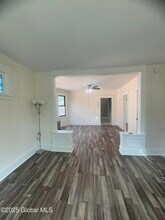 1007 Forest Rd in Schenectady, NY - Building Photo - Building Photo