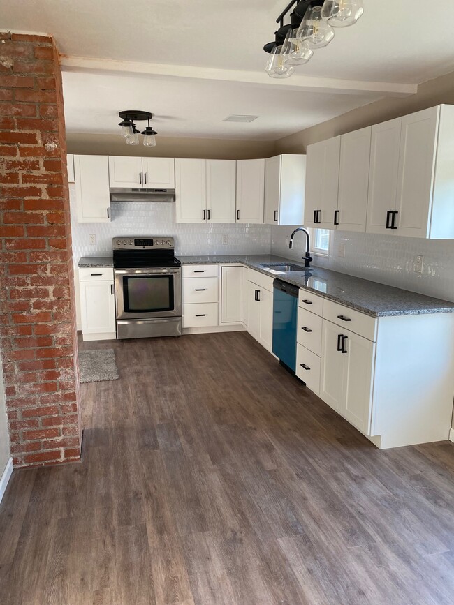 property at 1350 S 2nd St