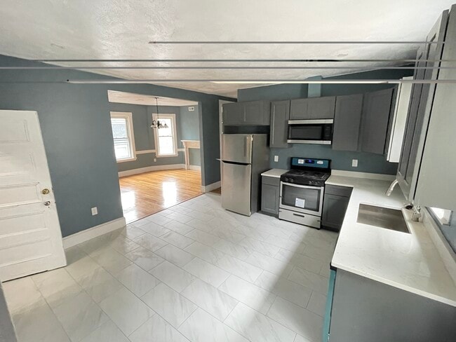 17 Gaylord St, Unit 3, Unit 3
