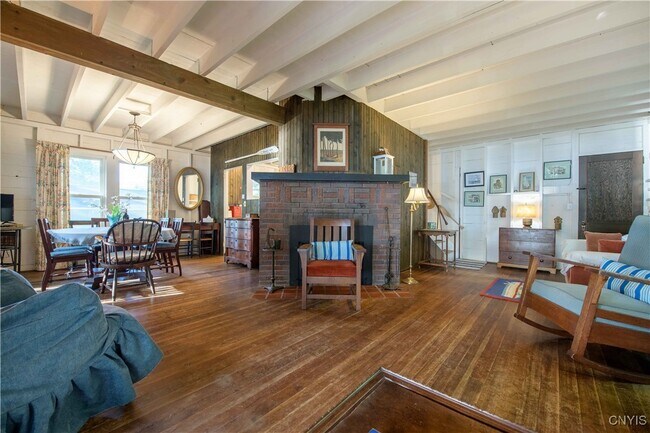 3177 E Lake Rd in Skaneateles, NY - Building Photo - Building Photo