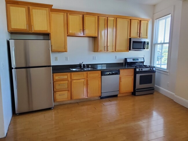 2597 Telegraph Ave in Berkeley, CA - Building Photo - Building Photo