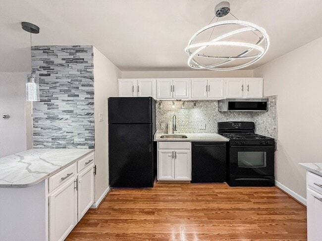 property at 6 Venice St