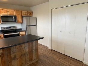 307 Moraine Way in Reno, NV - Building Photo - Building Photo