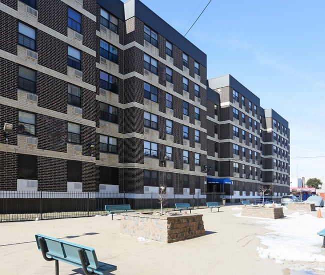 Grace Towers Apartments in Brooklyn, NY - Building Photo - Building Photo