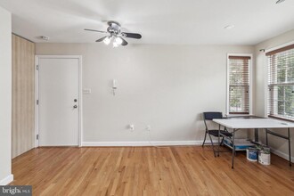 723 Longfellow St NW in Washington, DC - Building Photo - Building Photo