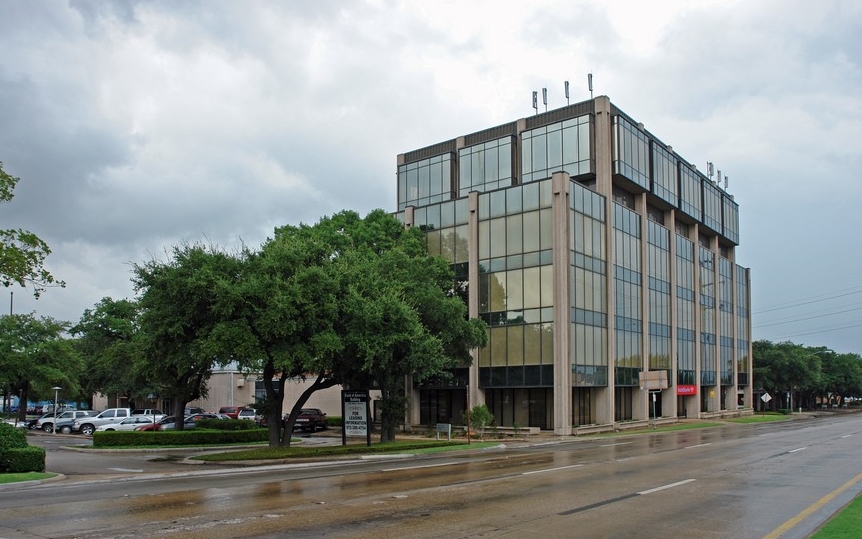 City Square Lofts in Garland, TX - Building Photo