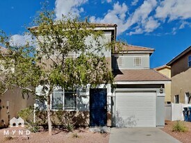 2157 Clancy St, Unit 2nd Floor Corner Room in Las Vegas, NV - Building Photo