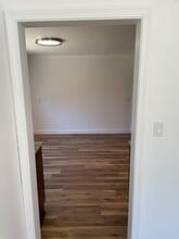 133 Lake Hayward Rd, Unit Right in Colchester, CT - Foto de edificio - Building Photo