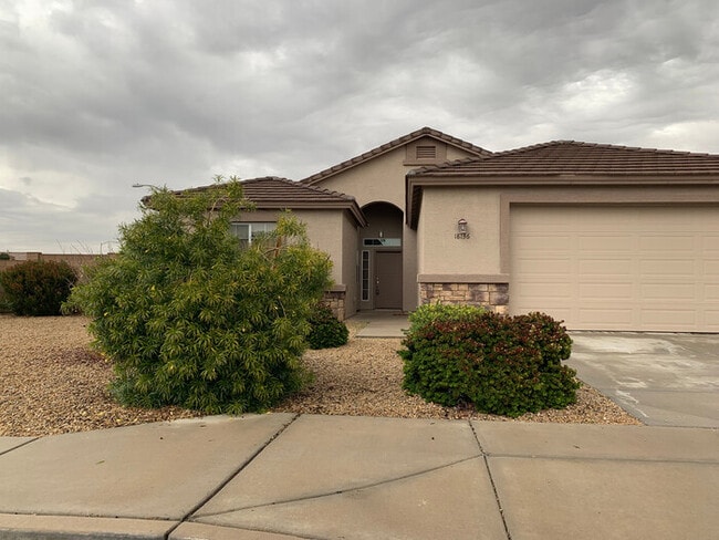 18136 W Port Au Prince Ln in Surprise, AZ - Building Photo - Building Photo